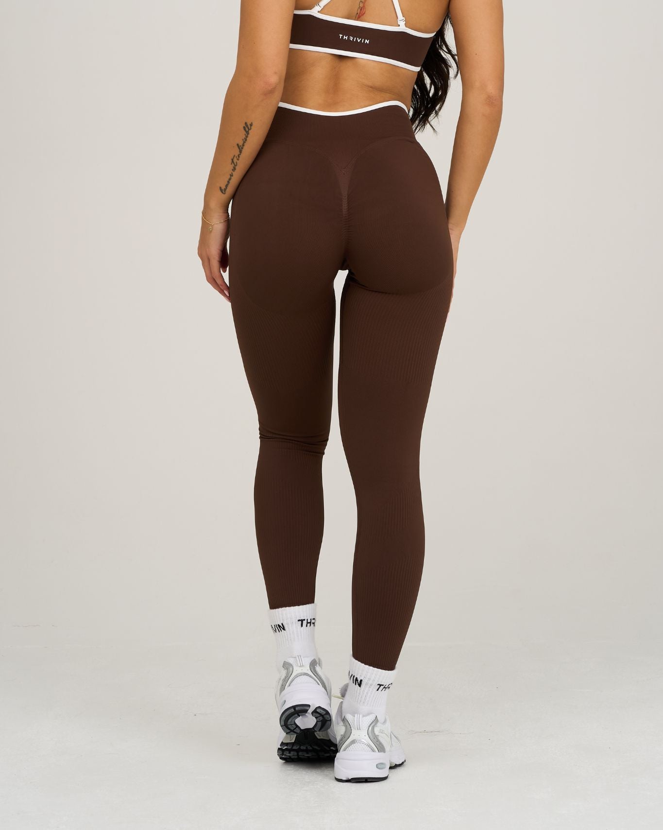 Legginsy Outline V w talii | Bourbon Brown