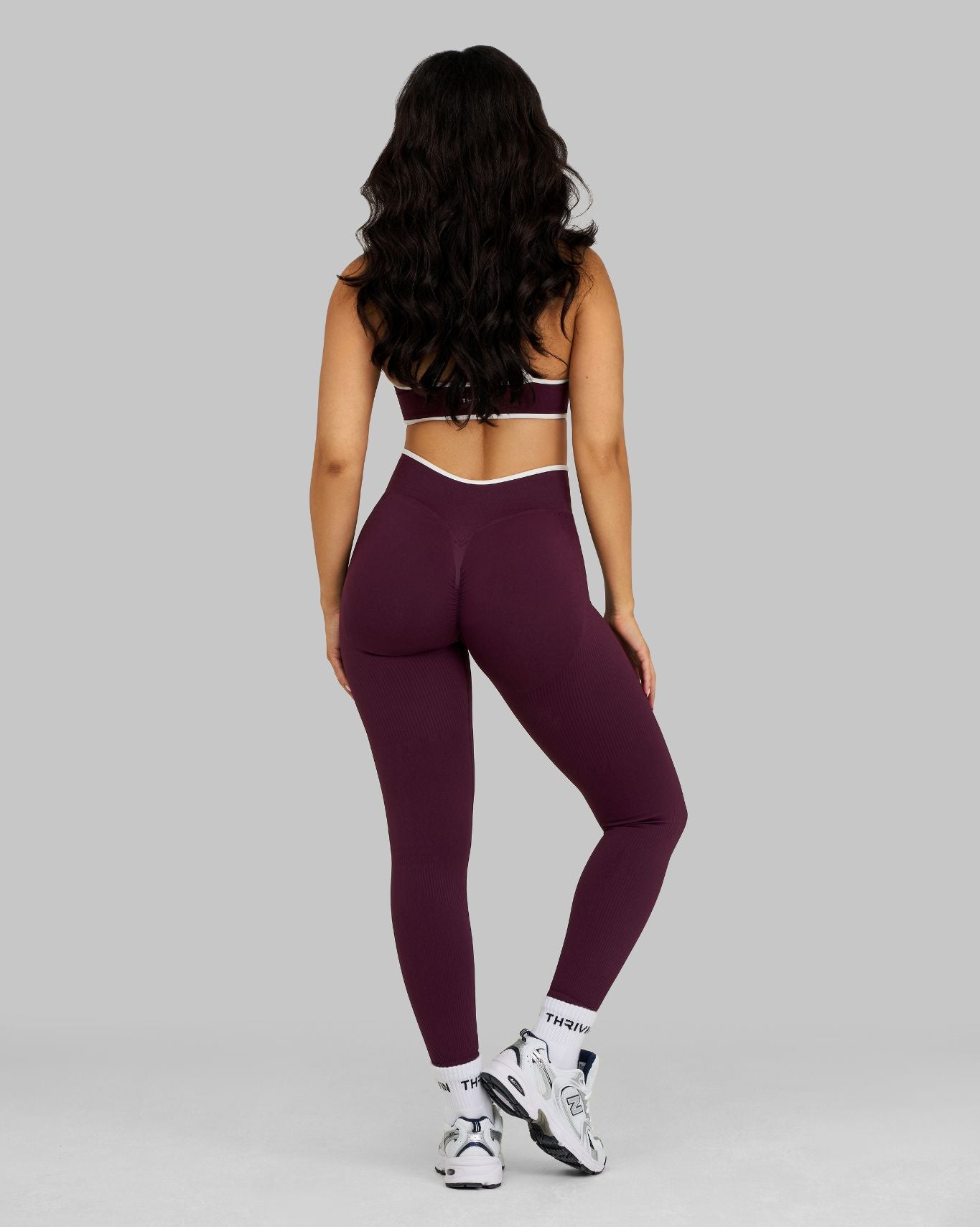 Legginsy Outline V Waist | Zimowa Śliwka