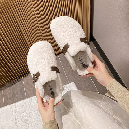 Veyra™ | Warme Buckle Slippers